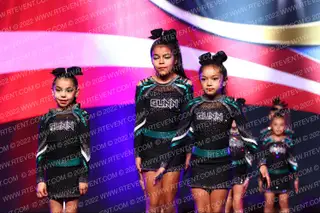 Show Gunn Cheer Flare