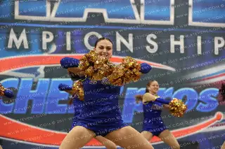 La Mirada HS Med. Varsity Pom Int.