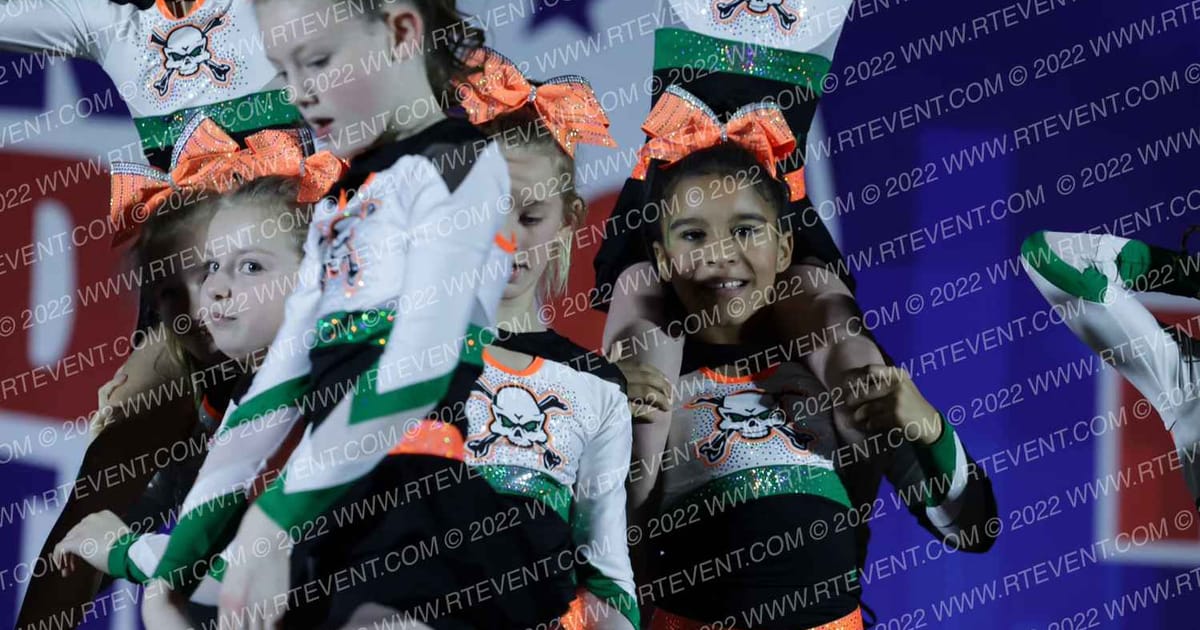 Iowa Elite Cheer - Des Moines Vicious · NCA Minneapolis Classic