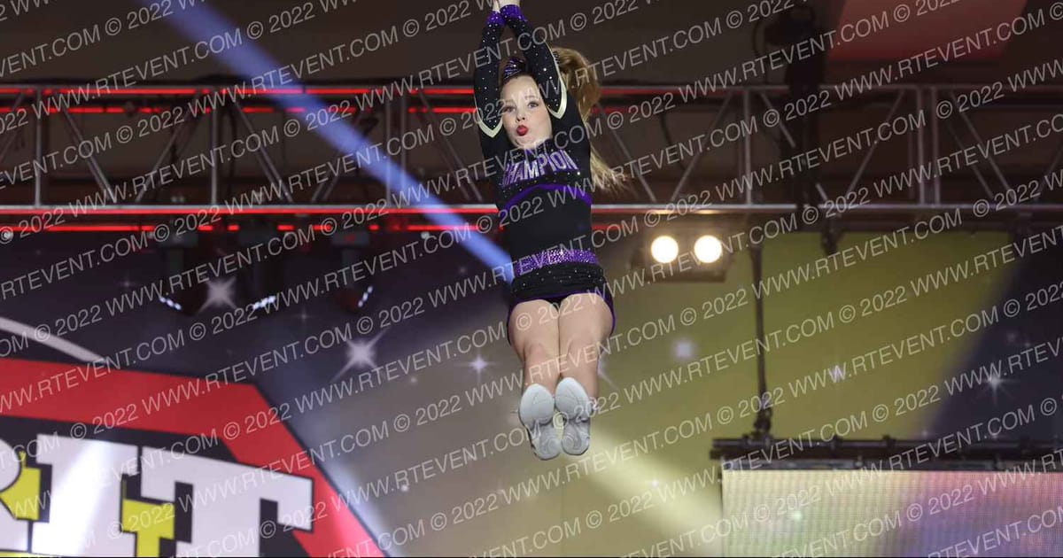 Champion All Stars Royal Ladies · Grand Nationals