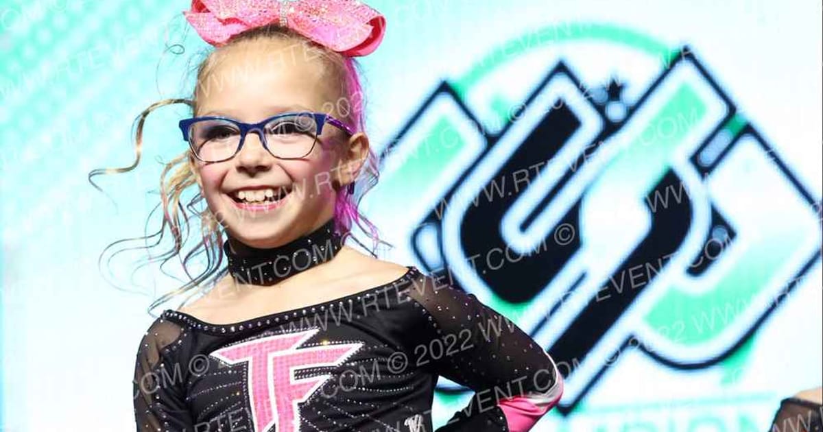 Titanium Force Cheer Glow Girls · CSG Grand Nationals