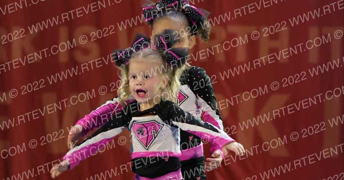 Diamonds All Stars Glitter Bugs · NCA Nashville Classic DIDII