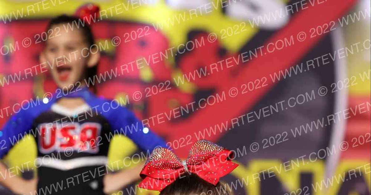 USA Starz Sparkle · Grand Nationals