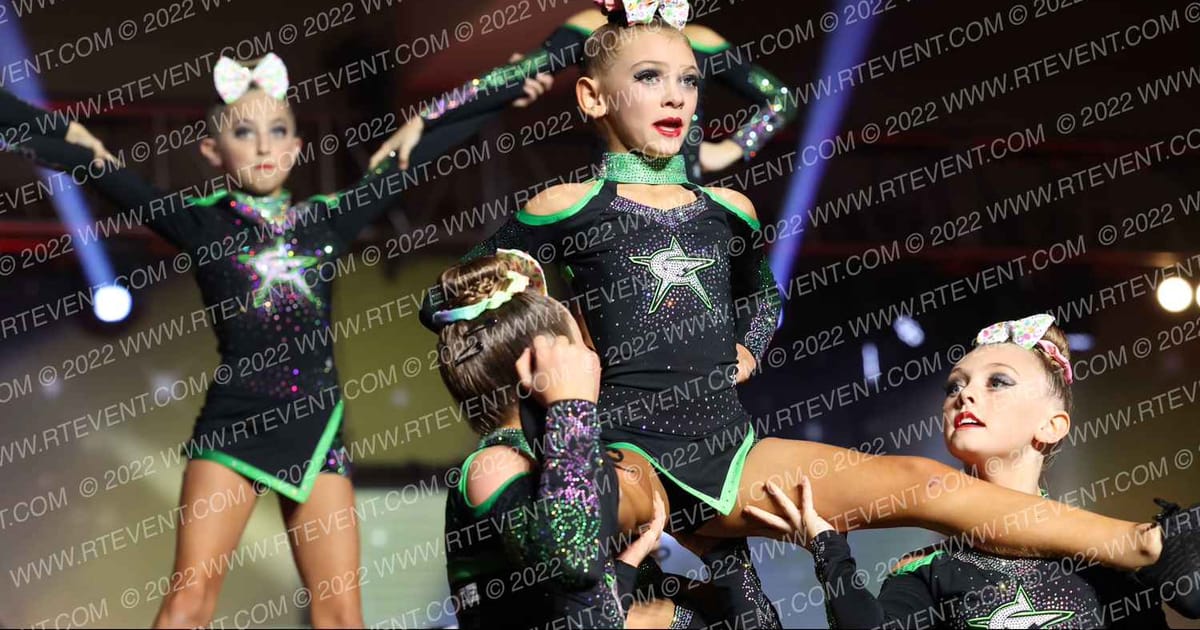 CheerForce Simi Valley Emeraldz · Grand Nationals