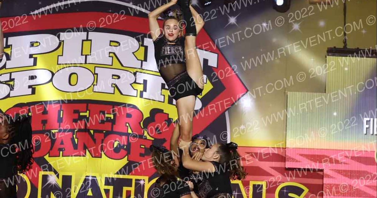 Fierce Cheer Elite Queens · Grand Nationals