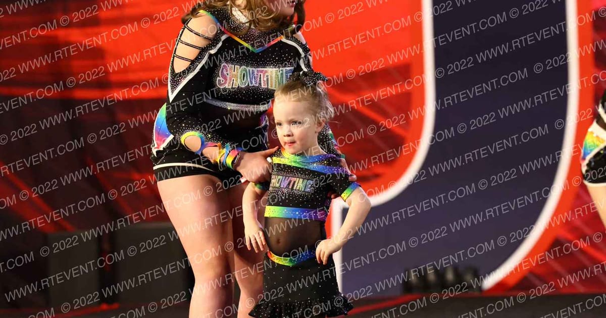 Showtime Athletics Glow GIrls · JAMFEST Durham Classic