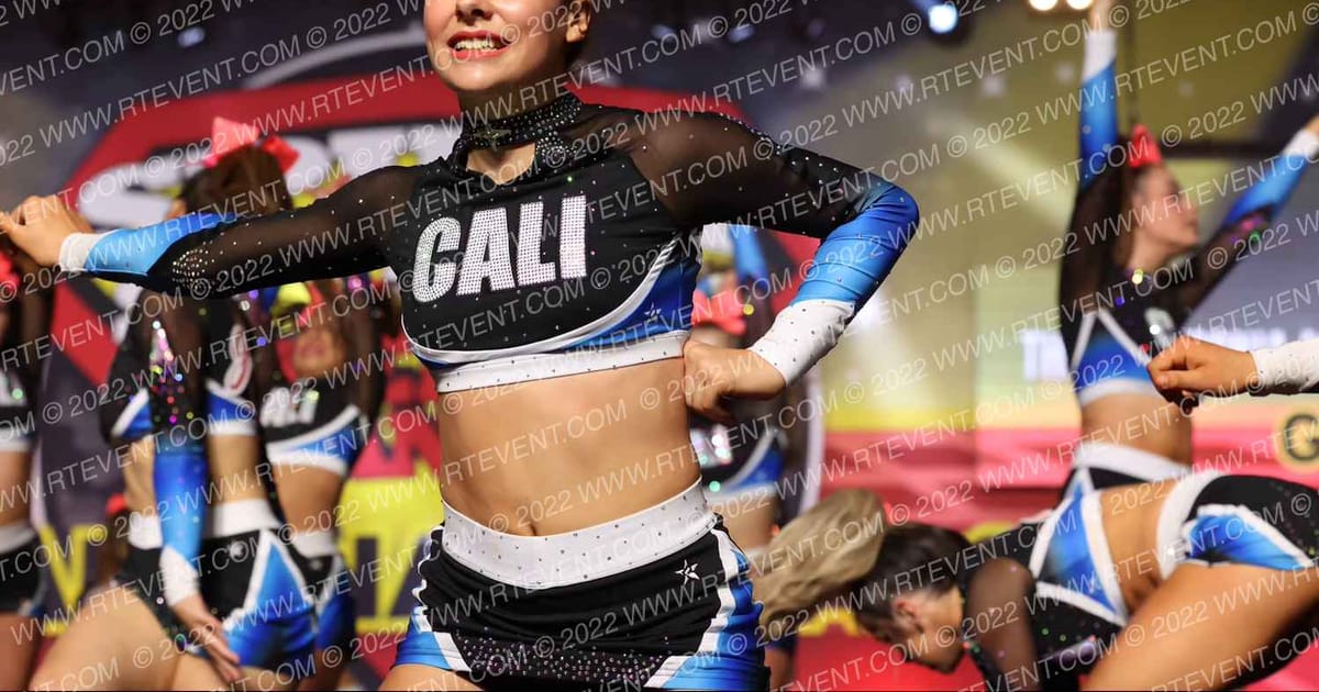 The California All Stars-San Marcos Glow · Grand Nationals