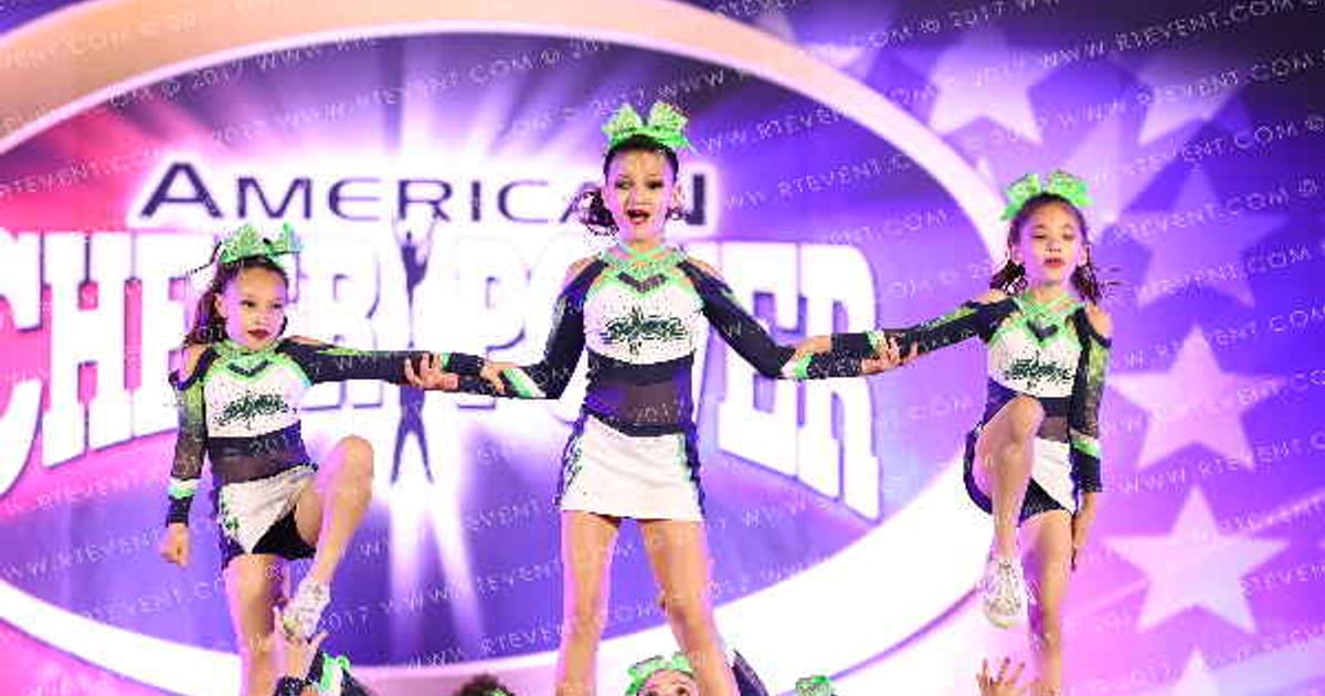 Cruces Cheer Storm Lady Lightning · American Cheer Power Southern Nationals DIDII