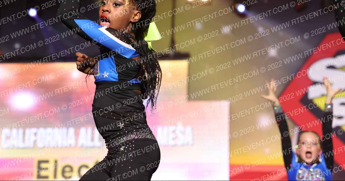 The California All Stars - Mesa Electra · Grand Nationals