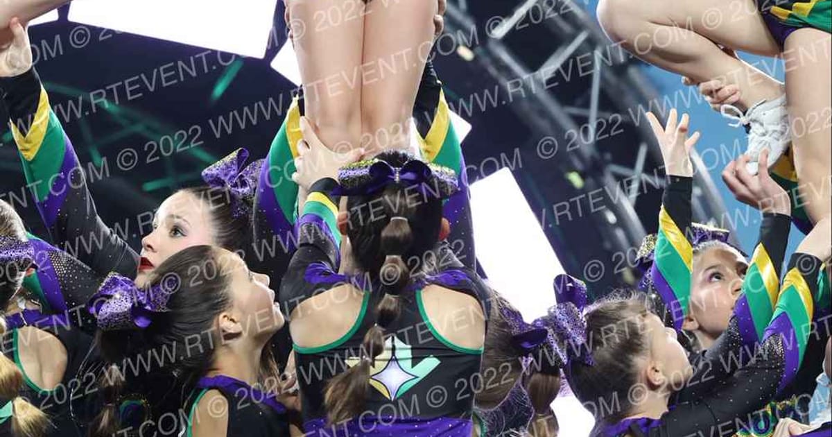 Louisiana VooDoo Allstars Krewe of Purple · Cajun Classic