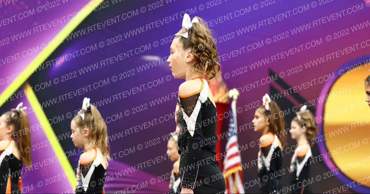 3E cheer Twister · Red Hot Cheer and Dance Competition