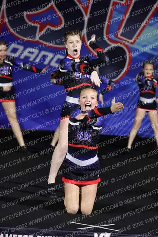 STARZ Cheer and Athletics Bravery