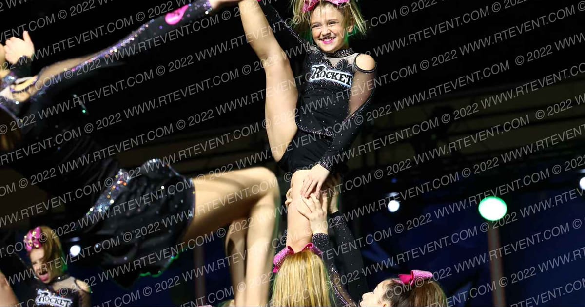 Rocket Cheer Eclipse · Return to Atlantis Worcester