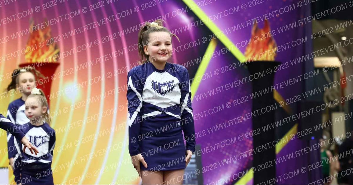 ICE Pittsburgh Solstice · Red Hot Cheer and Dance Competition