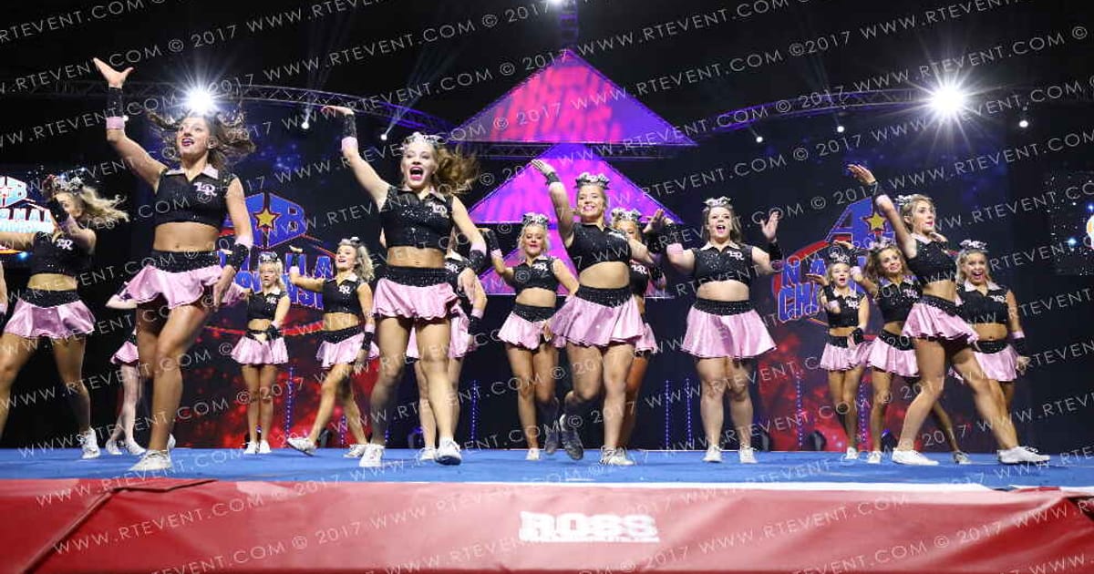 Cheers & More Lady Respect · Americas Best Kansas City Grand Nationals