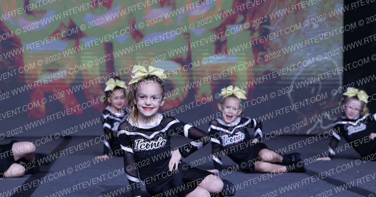 Iconic Allstars (Iconic Allstars) TINY TIARAS · Revolution Championships Gold Rush Chicago