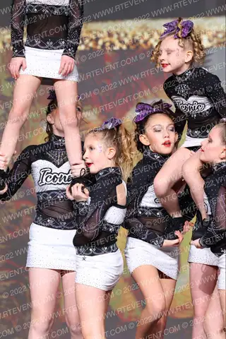 Iconic Allstars (Iconic Allstars) BEAUTY QUEENS