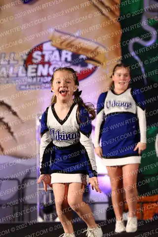 Vikings Community Cheerleading Strike