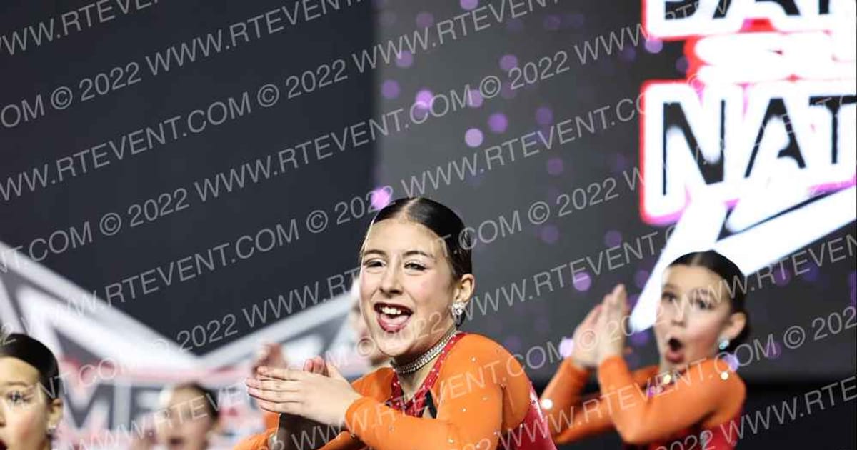 Foursis Dance Academy Foursis Dazzlerette Large Dance Team · JAMfest Dance Super Nationals