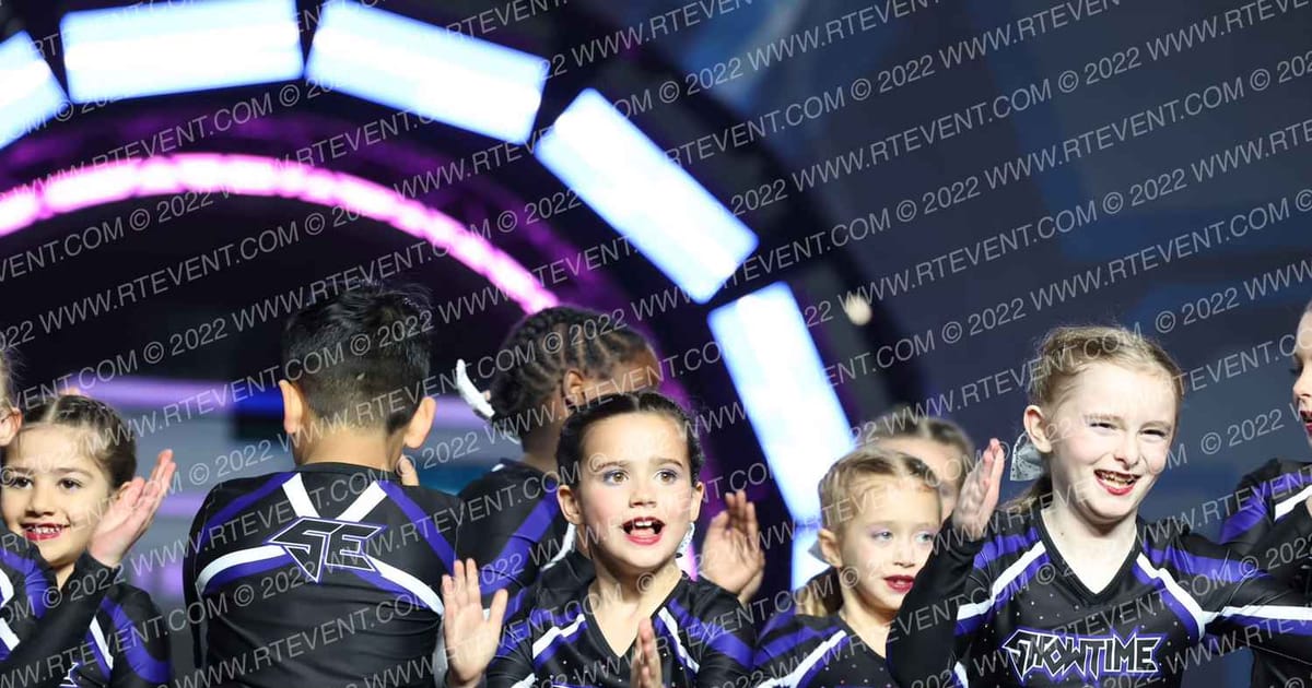 Showtime Elite Apex Heart · The Cheer Tour Charlotte