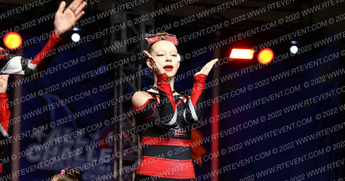 A-List Athletics Shimmer · Return to Atlantis Worcester