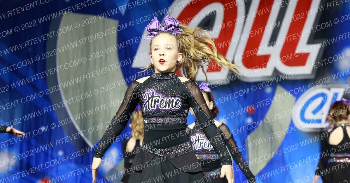 South Central Xtreme Purple Hearts · Midwest Mega Nationals