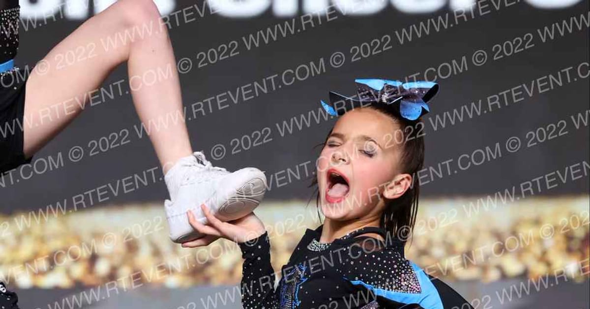 Lions Cheer Company Royal Cats · Revolution Championships Gold Rush Chicago