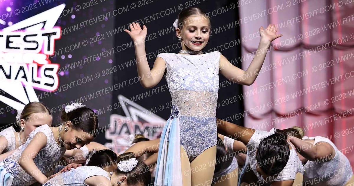 Foursis Dance Academy Foursis Dazzlerette Small Dance Team · JAMfest Dance Super Nationals