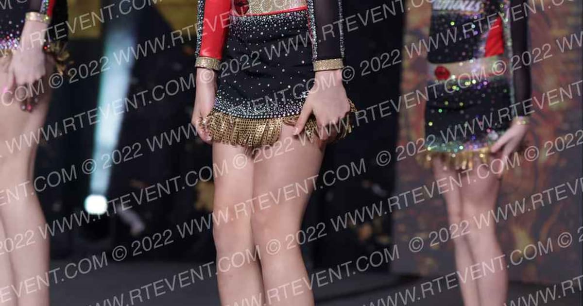 Famous Athletics Cover Girls · Revolution Championships Gold Rush Chicago