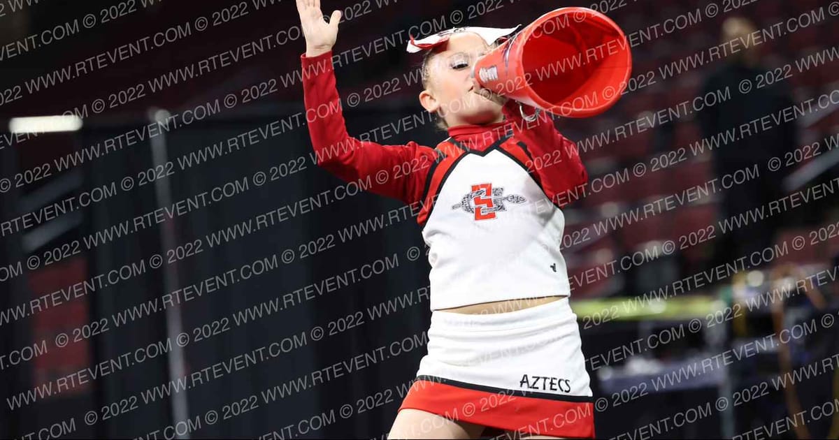 SOUTH GATE AZTECS 8U CHEER · Youth and School Championship