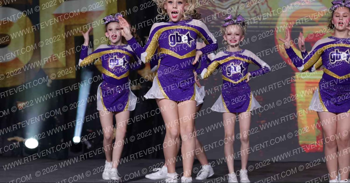 Green Bay Elite Aqua · Revolution Championships Gold Rush Chicago