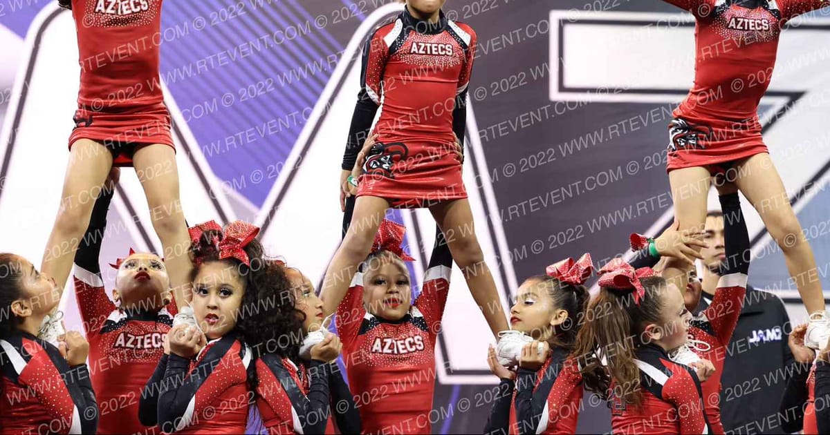 SOUTH GATE AZTECS 8U CHEER · Youth and School Championship