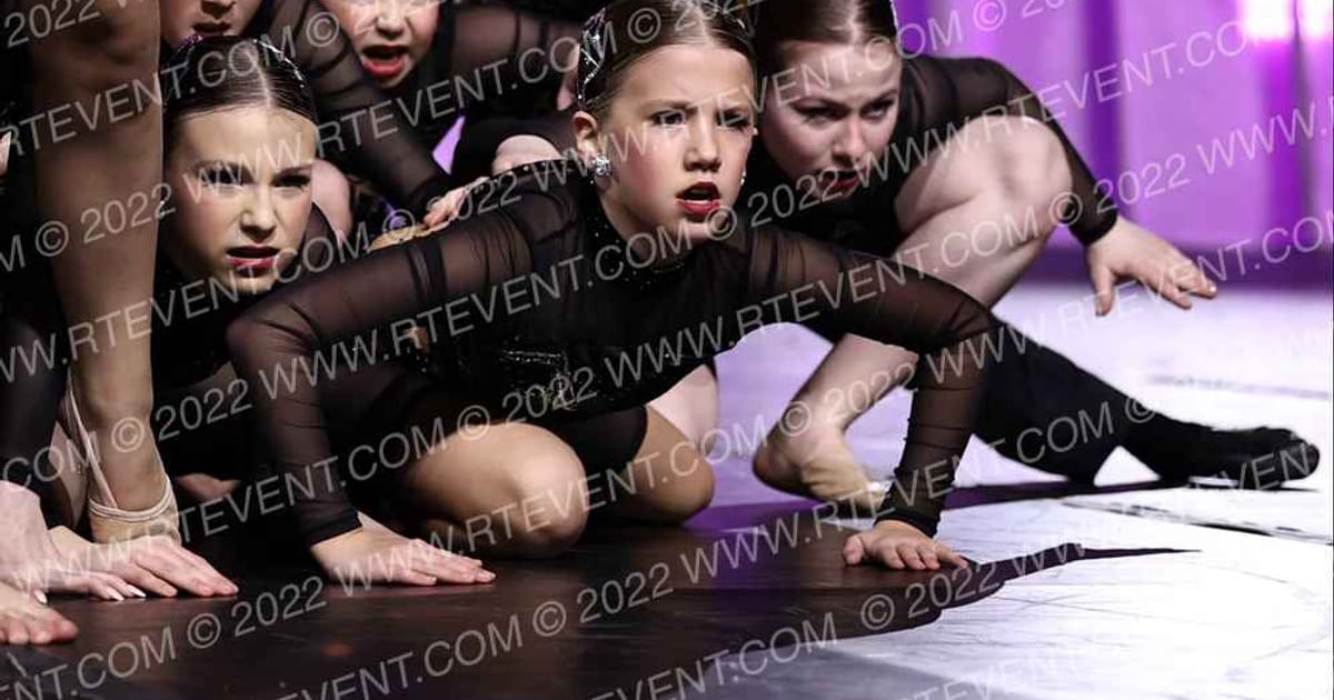 Foursis Dance Academy Foursis Dazzlerette Large Dance Team · JAMfest Dance Super Nationals