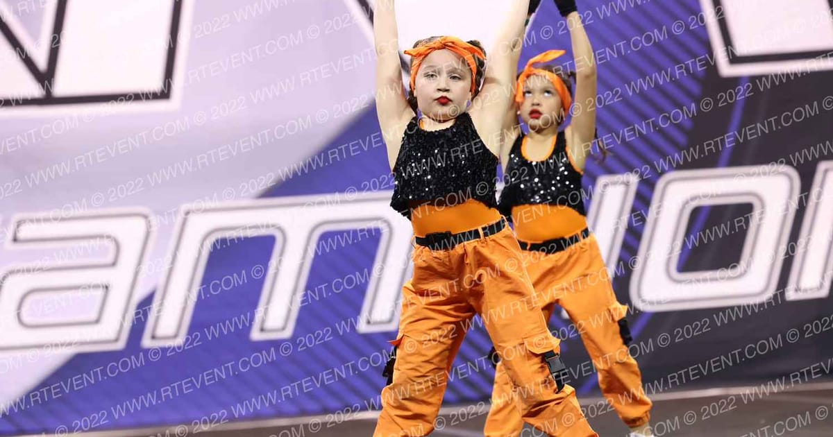 FIREBAUGH FALCON CHEER MIGHTY MITES  6UNDER · Youth and School Championship