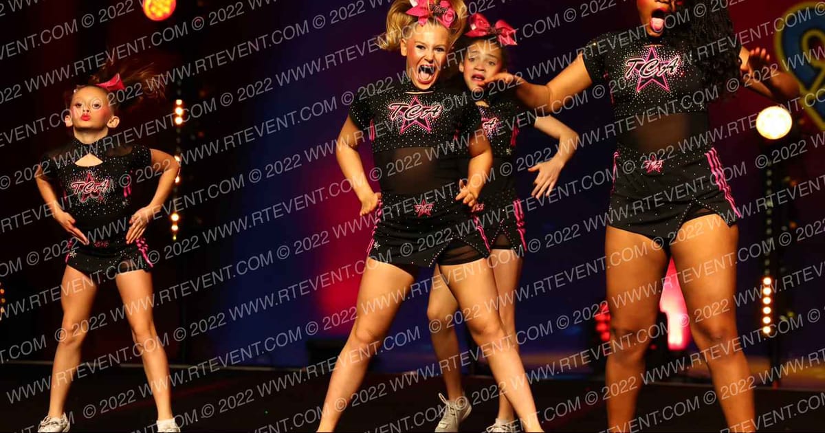 TEXAS CHEER ALLstars Phoenix · The American Legacy Fort Worth