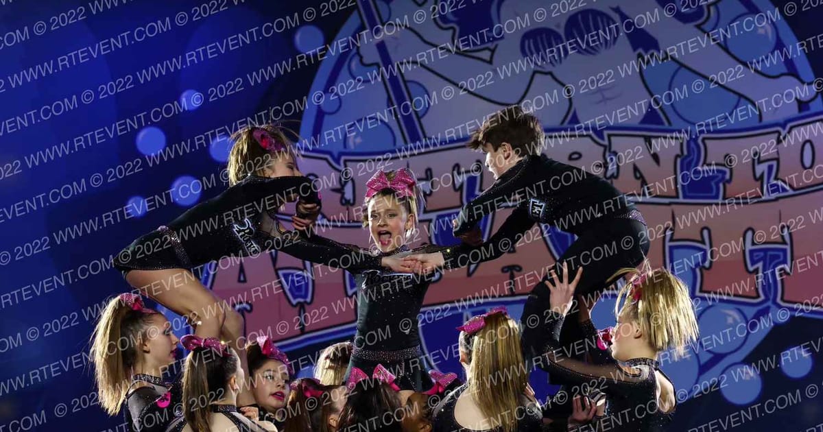 Rocket Cheer Eclipse · Return to Atlantis Worcester