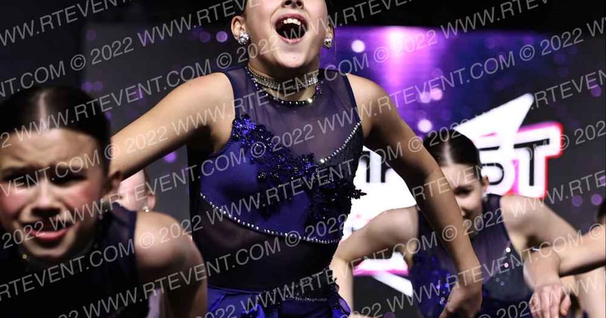 Foursis Dance Academy Foursis Dazzlerette Large Dance Team · JAMfest Dance Super Nationals