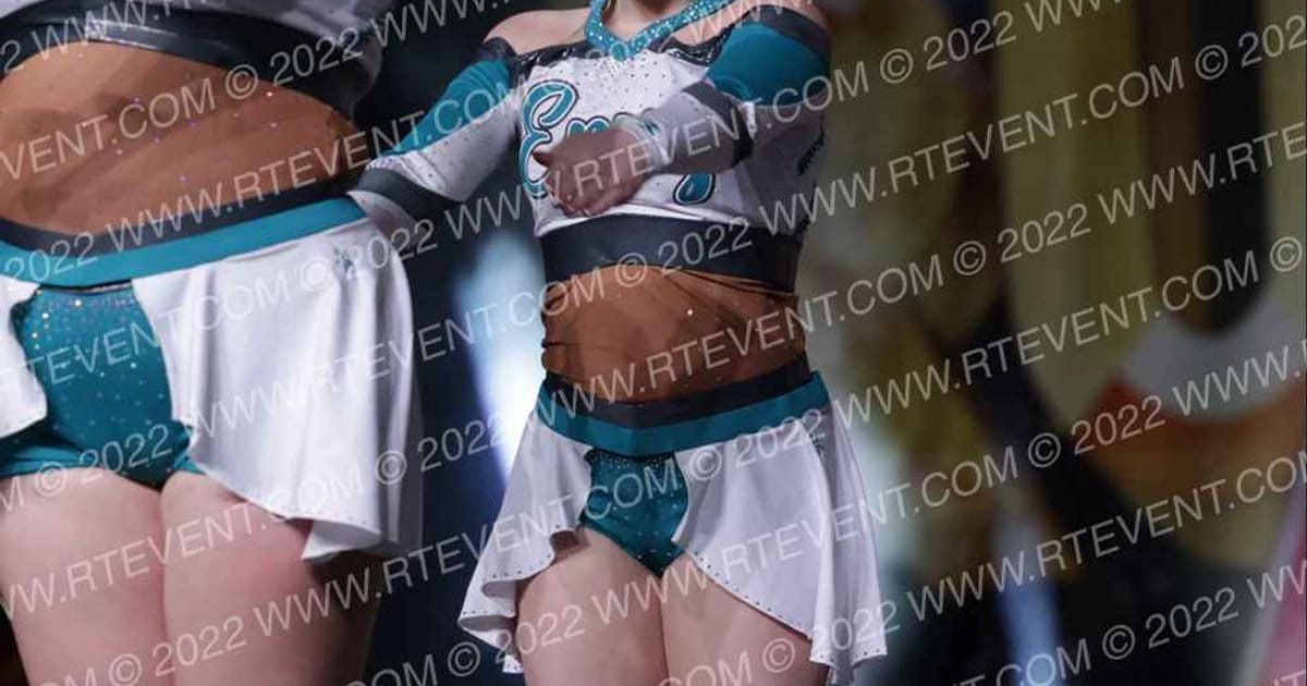 Envy Elite Cheerleading Tidal Wave · Revolution Championships Gold Rush Chicago