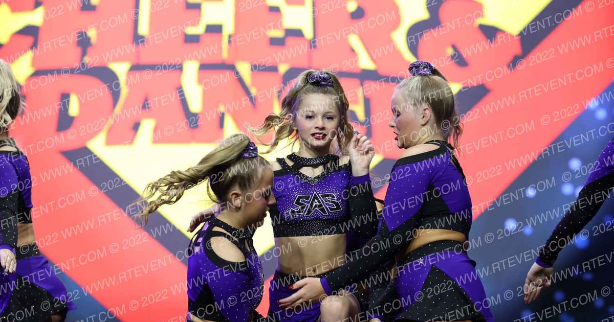 Starstruck All Stars Bombsquad · Spirit Sports Kansas City Nationals
