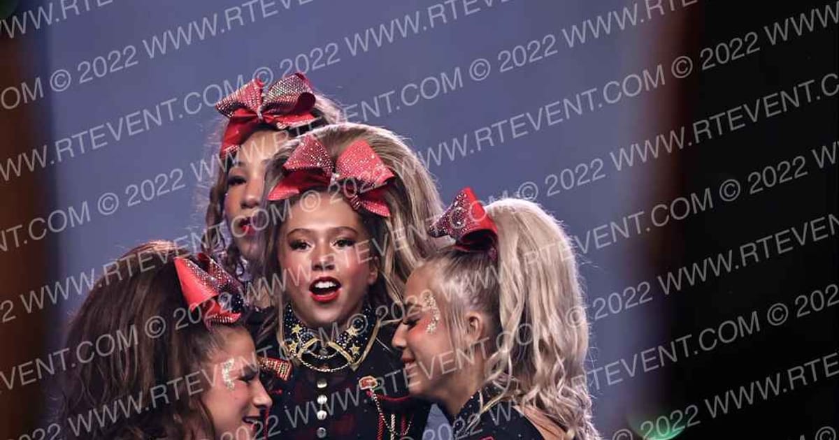 Top Gun Revelation · Cheersport Friday Night Live Fixed