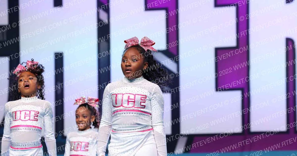 Universal Cheer Experience SPARKS · CHEERSPORT Nationals