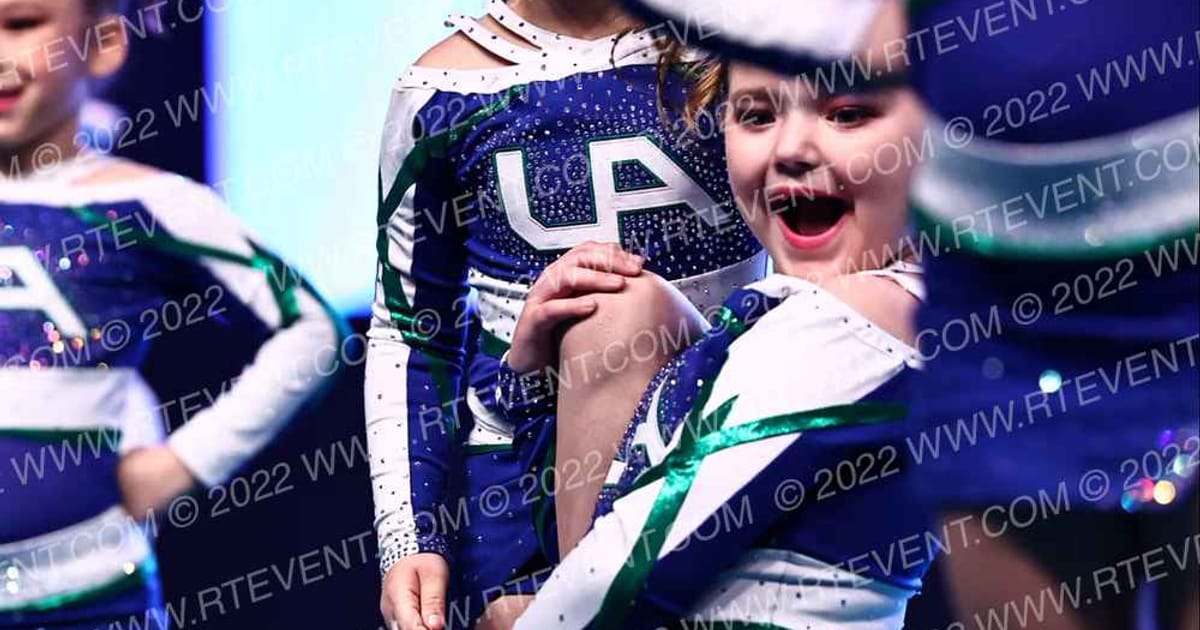 Universal Athletics Big Apples · CHEERSPORT Nationals