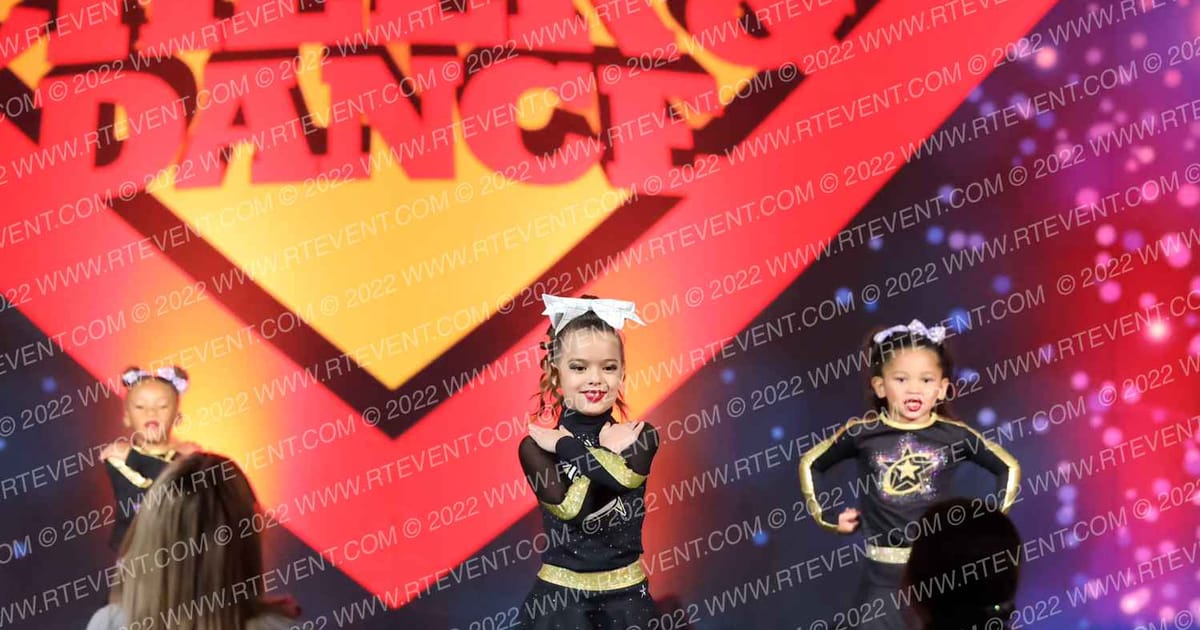Champion Cheer Hot Shots · Spirit Sports Dallas National DIDII