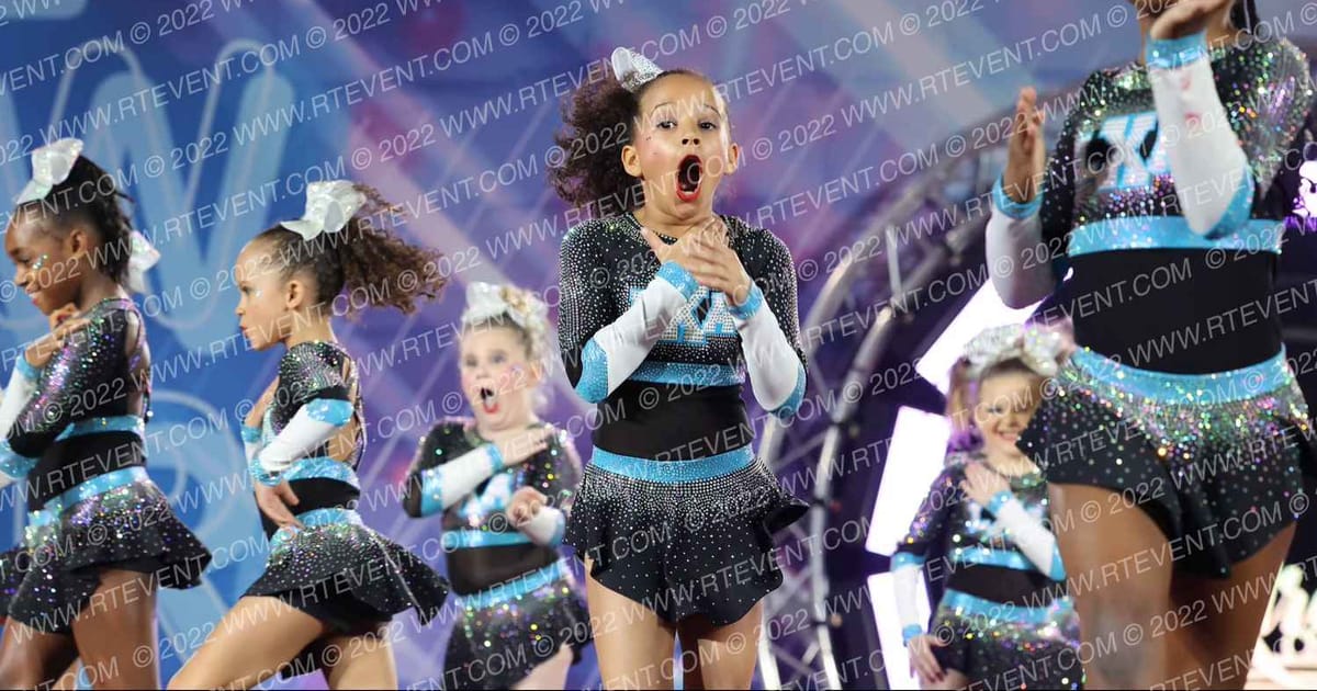 LA Xtreme Mini Missiles · Glow Tour Biloxi