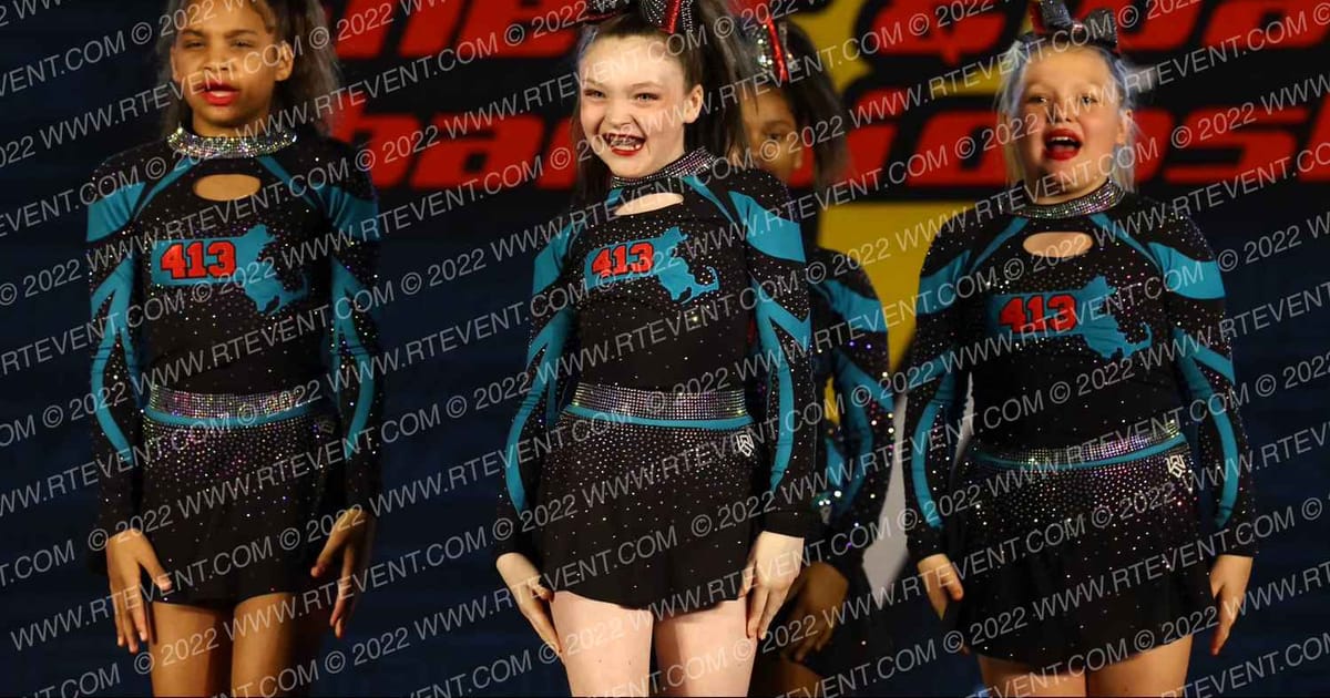 413 CHEER CODE RED · ASC Clash of The Titans Hartford Showdown DI DII