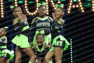 HOT TOPIC ALL STARS SWEET FASHIONISTAS NA