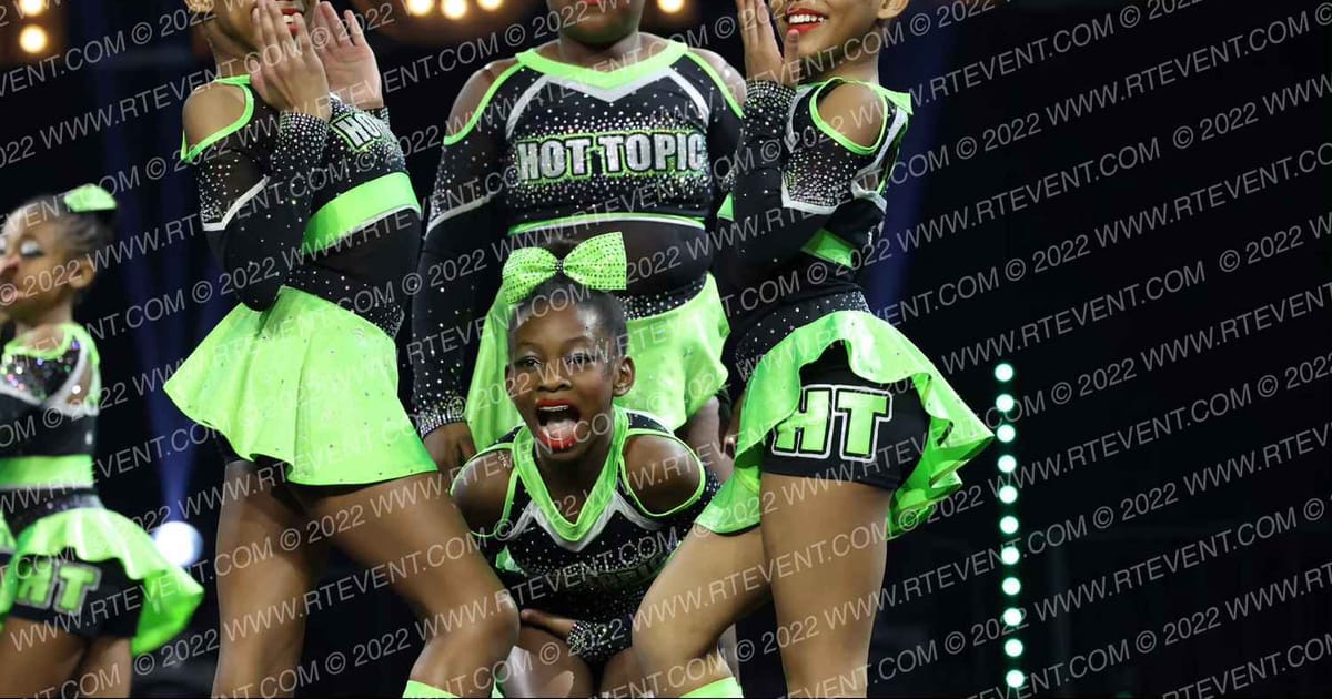 HOT TOPIC ALL STARS SWEET FASHIONISTAS NA · AS Nationals