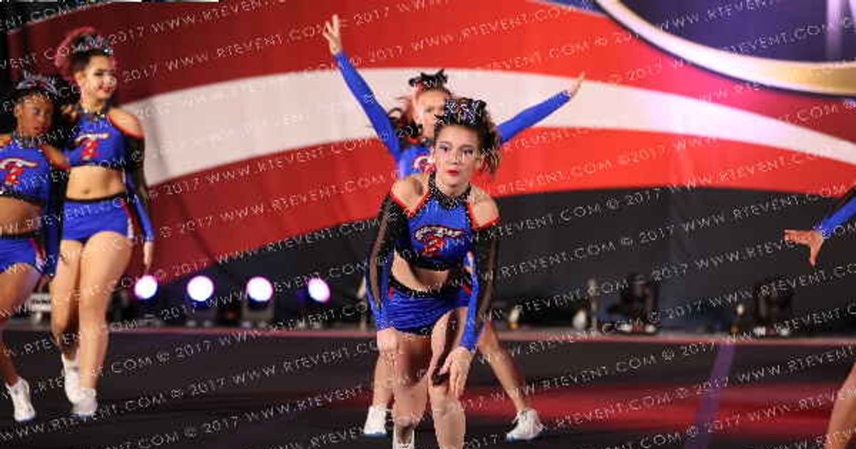 T's Tumbling Platinum Starz · American Cheer Power Southern Nationals DIDII