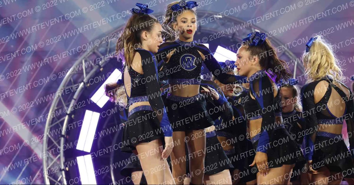 World Class Athletics PCB White Diamonds · Glow Tour Biloxi