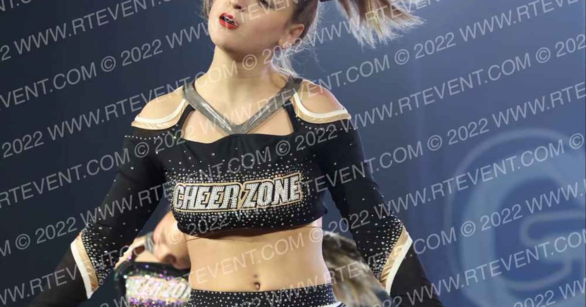 Cheer Zone Athletics Thunder · Glow Tour Biloxi